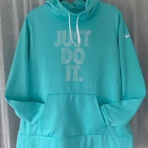 NWT Women’s Blue Nike sweatshirt